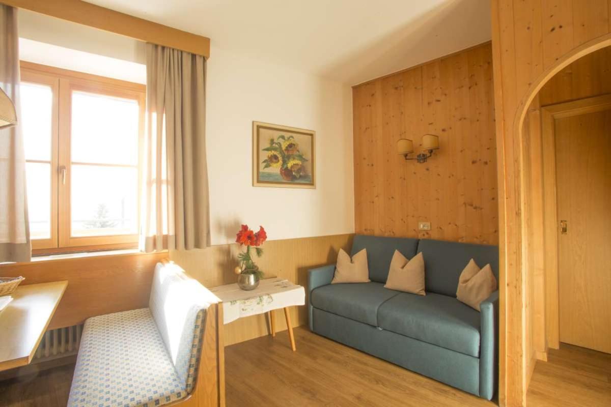 Unterdornerhof Aparthotel Lagundo Ngoại thất bức ảnh
